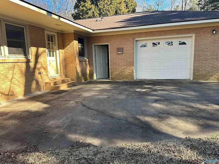102 Jones Valley Dr SE — Photo 20