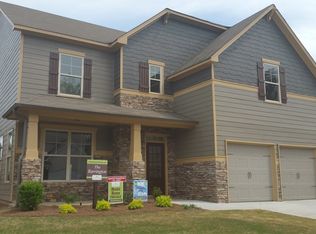 3935 Pointe Vecchio Cir, Cumming, GA 30040