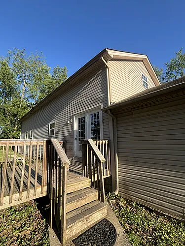 537B Maple St Photo 1