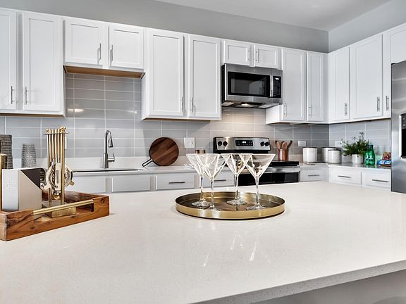 4th image of 8960 S Archer Ave
