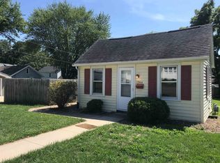 1364 W 3rd St, Dubuque, IA 52001