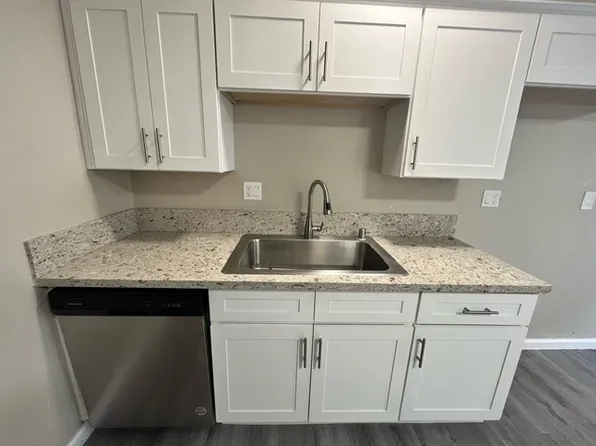 Candlewood Apartments