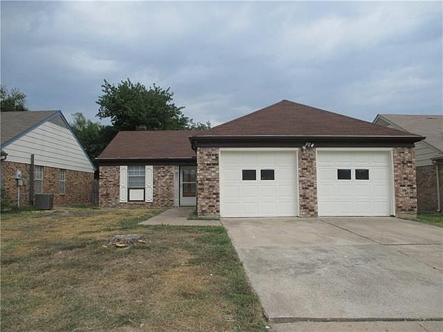 1st image of 521 Nightshade Dr