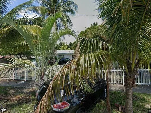 1611 NW 179th St, Miami Gardens, FL 33169