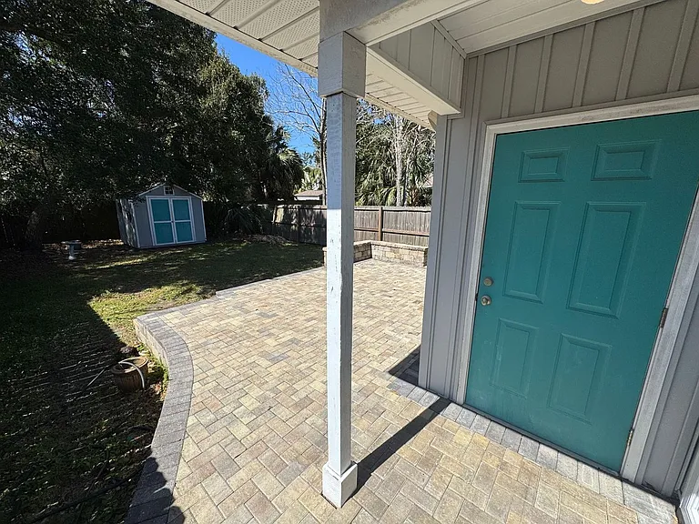 255 S C St — Photo 17