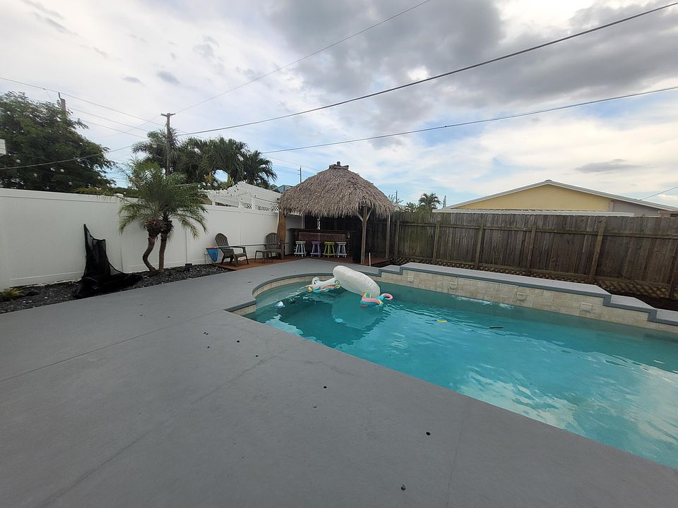 1st image of 516 NW 54th St