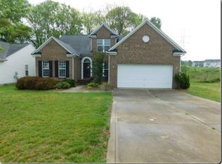 16217 Hayfield Rd, Charlotte, NC 28213