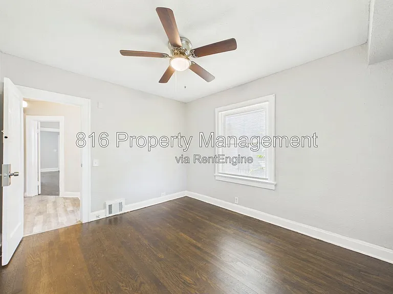 5127 Olive St — Photo 18