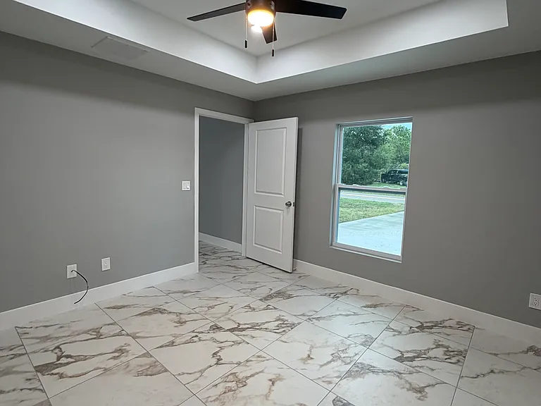2875 NW 35th Ave — Photo 27