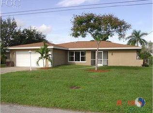 2031 SE 29th St, Cape Coral, FL 33904