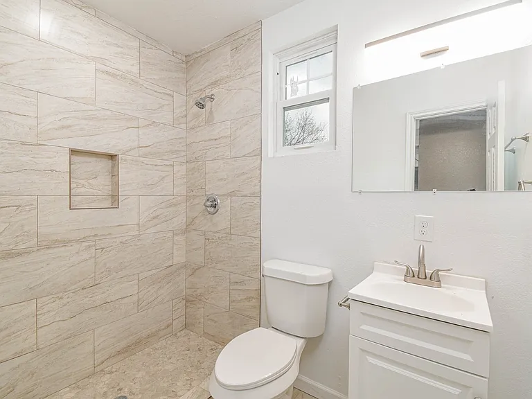 3709 Gager St #1 — Photo 10