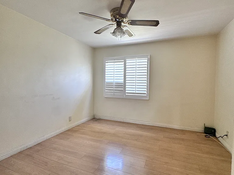 304 N Kendor Dr — Photo 28