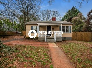 1525 Effingham Rd, Charlotte, NC 28208