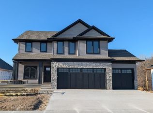 3073 Ridgeview Cir, Coralville, IA