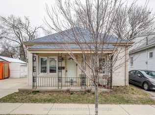 70 Homan St, London, ON N5Z 1A8