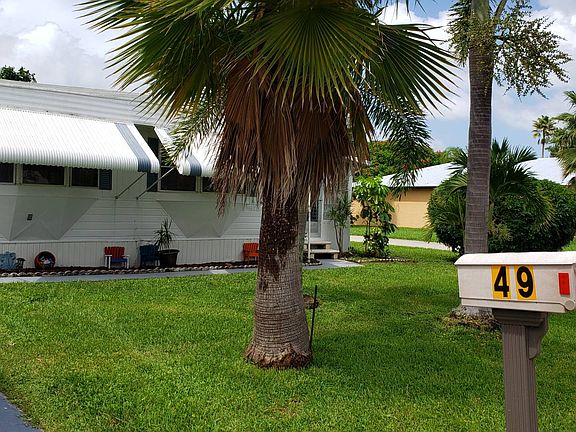3rd image of 49 Mediterranean Blvd E