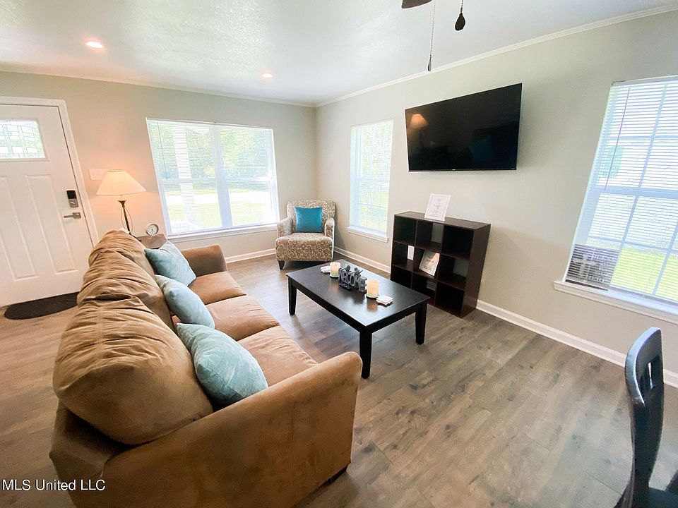 609 Gardendale Ave, Long Beach, MS 39560 MLS 4031862 Zillow