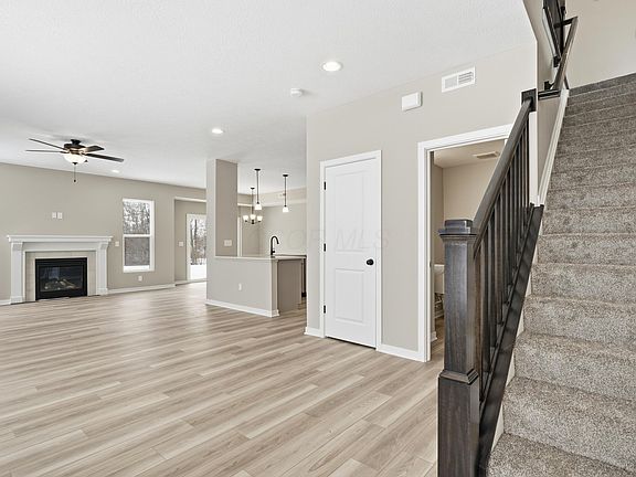 3rd image of 5503 Fawnsbury Ct