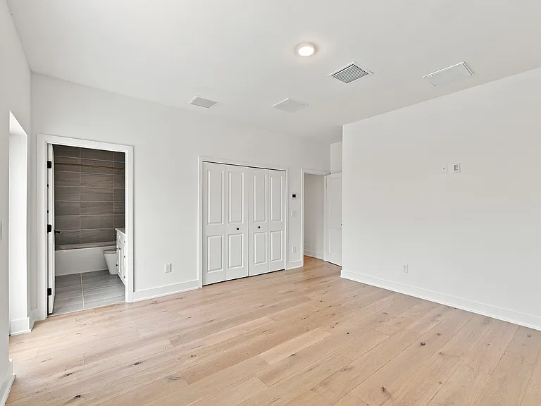 4324 W Gray St #3 — Photo 13