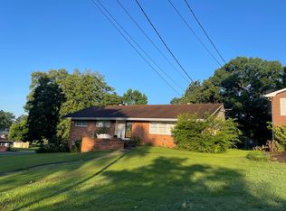 1212 Sherwood Dr, Oxford, AL 36203