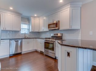 102 Barbuda St, Toms River, NJ 08757