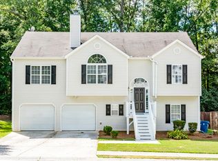 5715 Newnan Cir, Austell, GA 30106