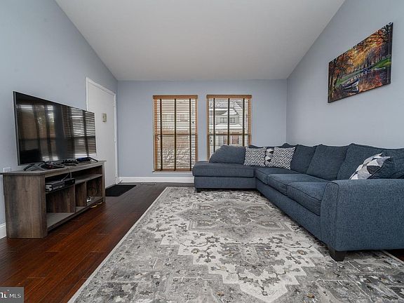 4th image of 7A Dennison Dr #A