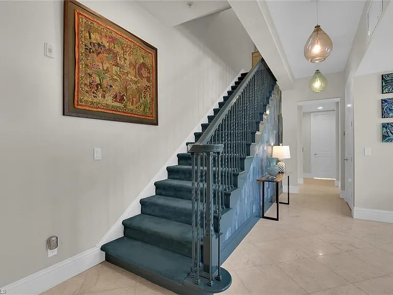 684 10th Ave S #D-1 — Photo 17