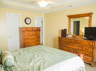 50 Camden Ct W, Sanford, NC 27332