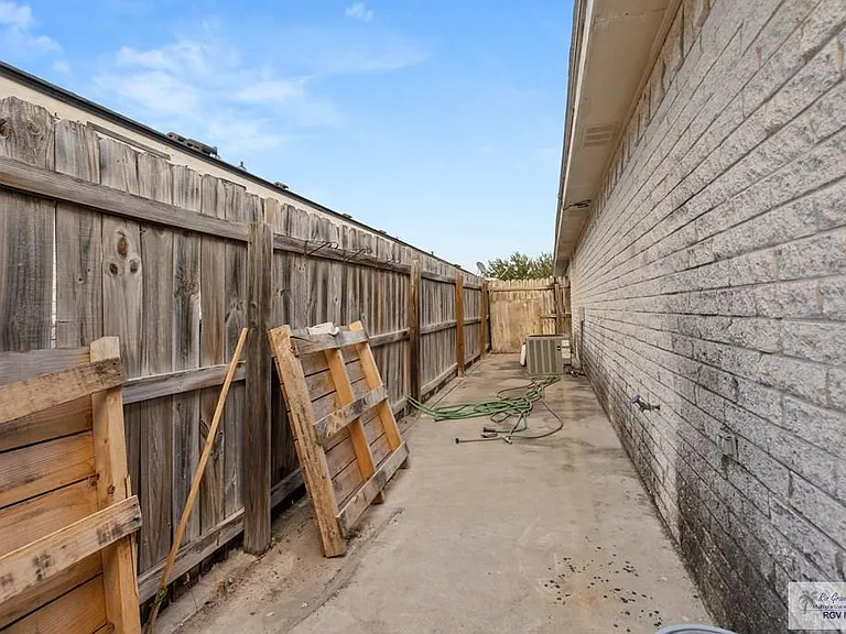 1022 French Ave #3 — Photo 15