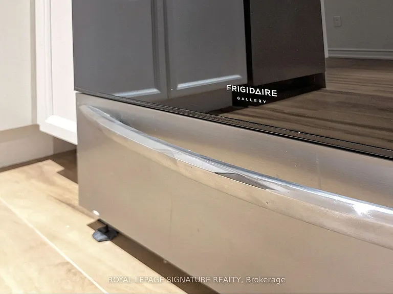 218 Paxton Cres #BASEMENT — Photo 12