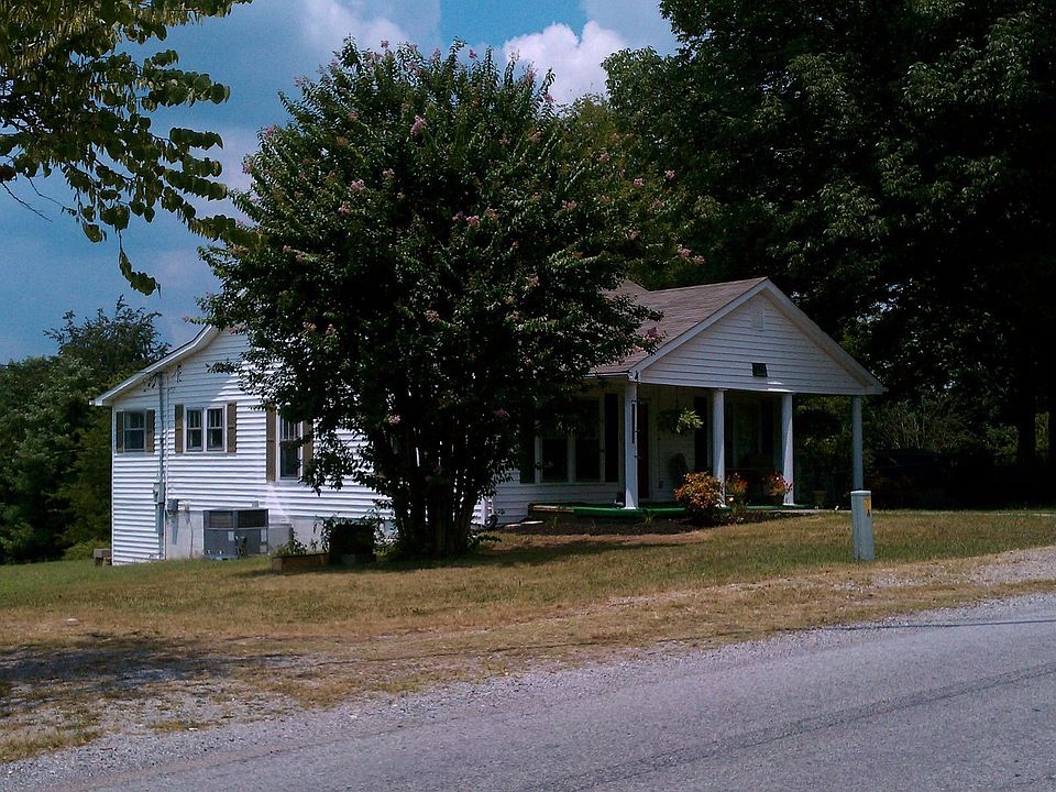 2nd image of 9927 Old Highway 46