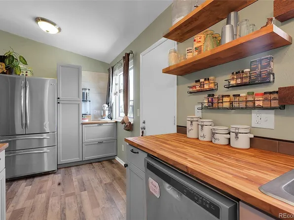 4054 S Quintero Way, Aurora, CO 80013