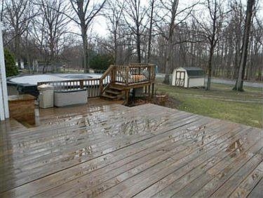 5th image of 8501 Carriage Hill Dr NE