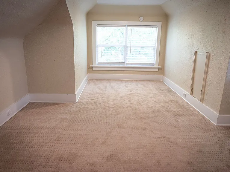 5125 Walnut St — Photo 14