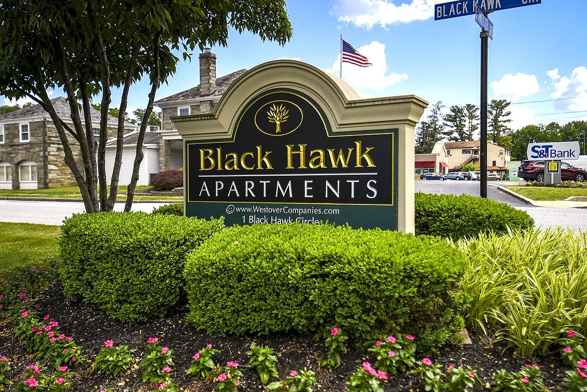 Welcome Sign - Black Hawk Apartments