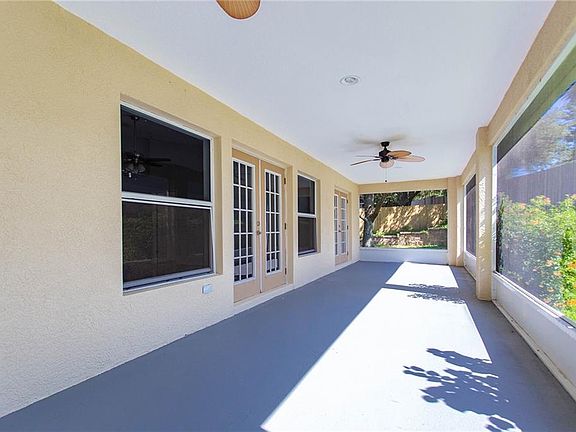 2nd image of 807 Woodcarver Ln