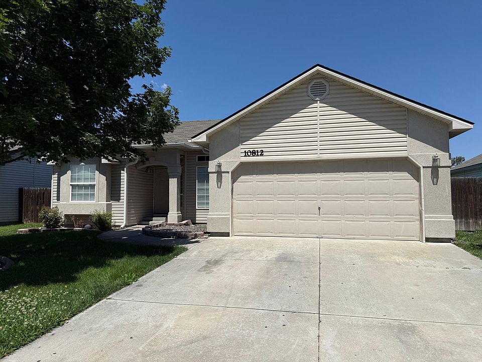 1st image of 10812 Saffron Dr