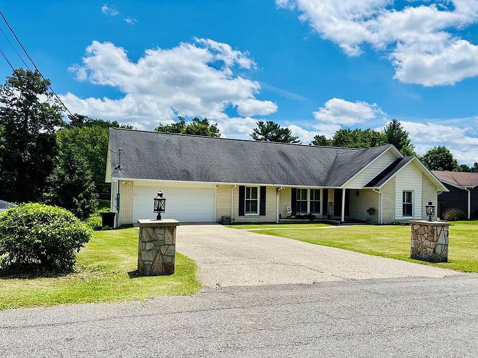 1st image of 203 Homewood Dr