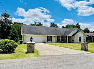 203 Homewood Dr, Beckley, WV 25801