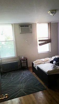 Rented by MCR Realty | media 4