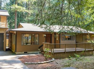 140 N Dow Creek Drive, Hoodsport, WA 98548