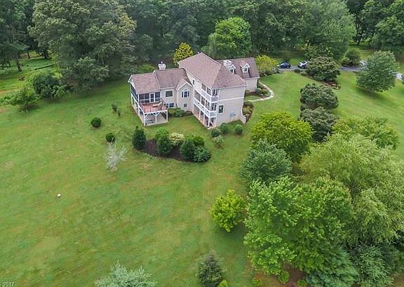 2nd image of 53 Mill Crest Dr