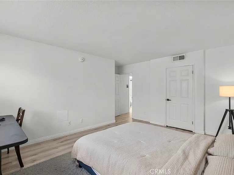 11274 Morrison St #2 — Photo 15