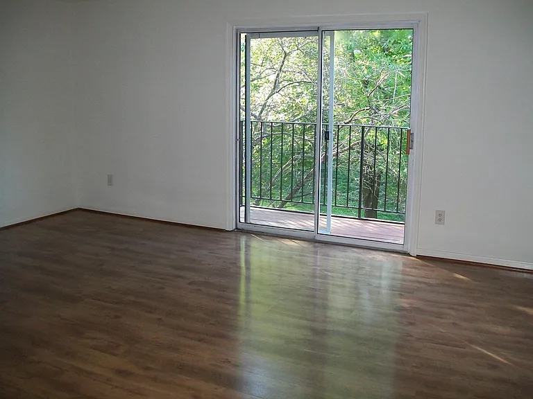 9151 Sprucewood Rd — Photo 4