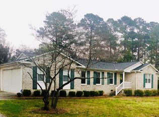 103 Greenbriar Rd, Greenwood, SC 29649