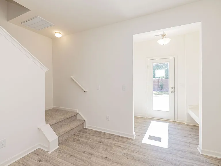 1005 Pine St #D — Photo 5