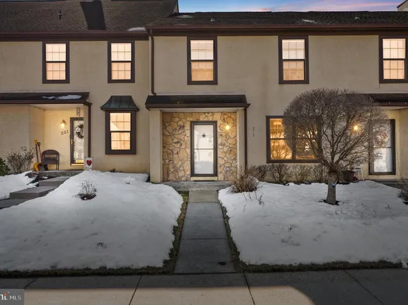 219 Allens Ln, Mullica Hill, NJ 08062