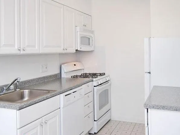 Marina Park Apartments