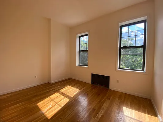 Rented by Midbrook Realty, LLC | media 25